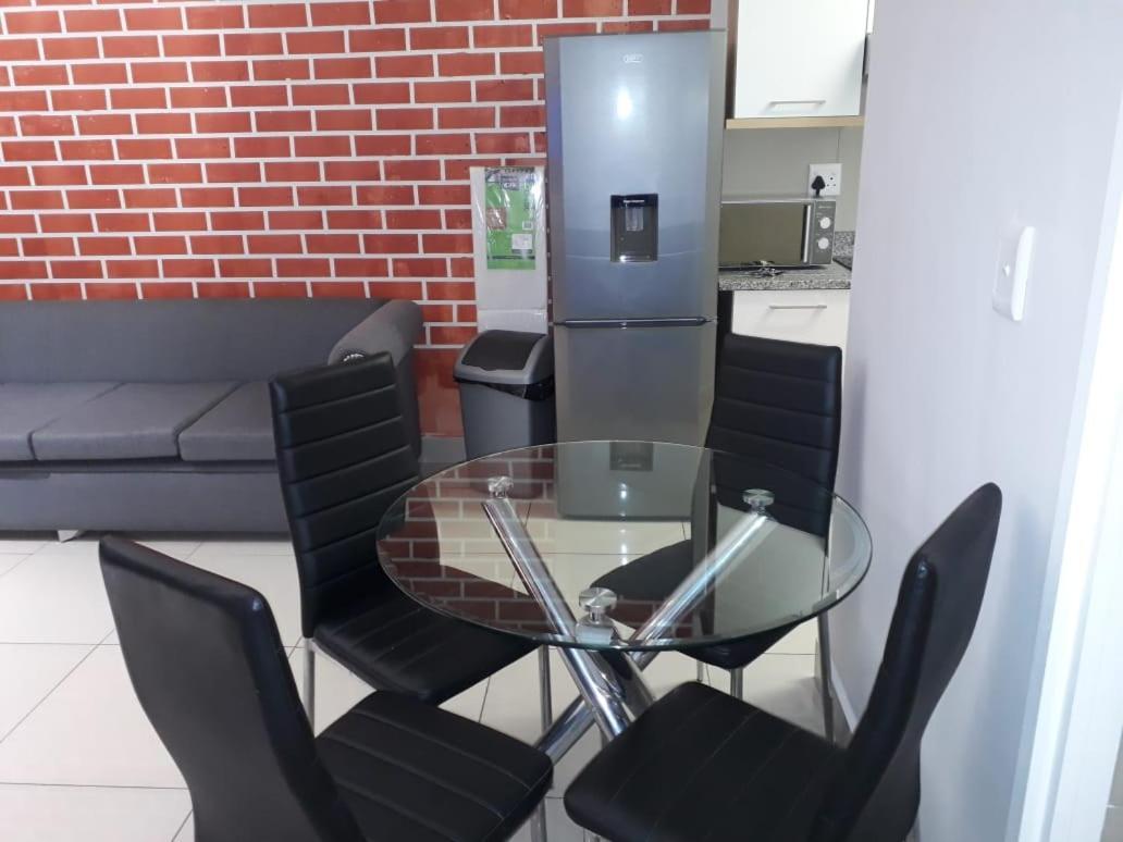 Cyro Apartments At Central Park Durban Dış mekan fotoğraf